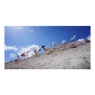 Fubby poppetjes op de skipiste, met een valpartij. perfect poster