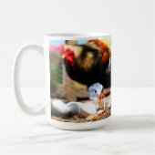 Fubby spelend met de kippen en haan. koffiemok (Links)