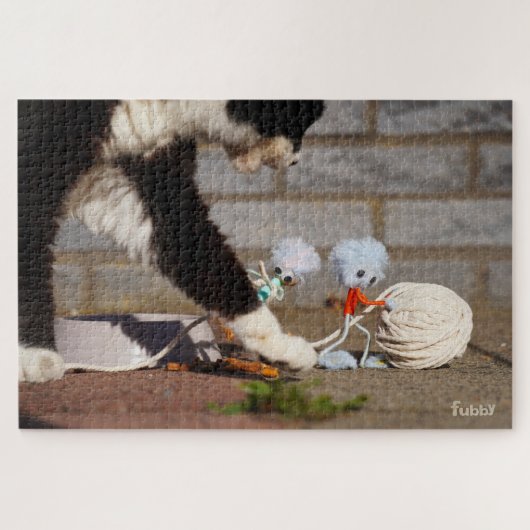 Fubby spelend met hun vriend de poes. legpuzzel (Horizontaal)