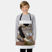 Fubby spelend met hun vriend de poes. schort (Gedragen)