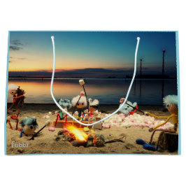 Fubby's bij kampvuur met marchmello's. groot cadeauzakje