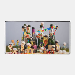 Fubby's de van een feestje houden, gefeliciteerd ! bureaumat