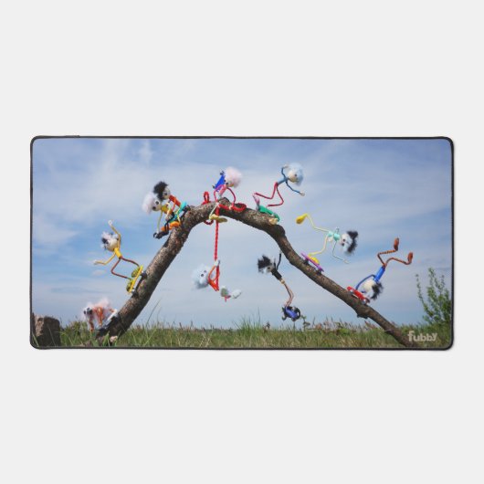 Fubby's die aan het Skaten zijn. Bureaumat (Voorkant)