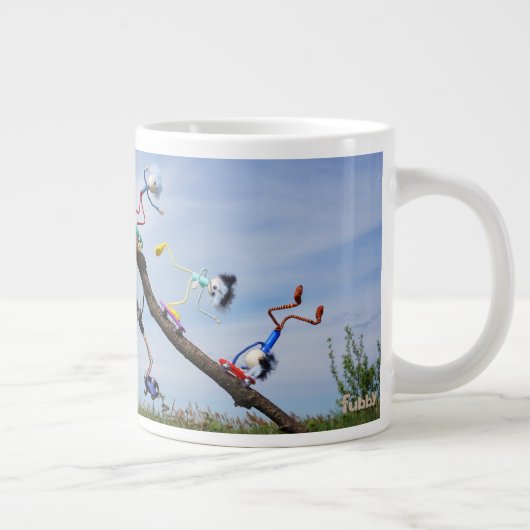 Fubby's die aan het Skaten zijn. Grote Koffiekop (Rechts)