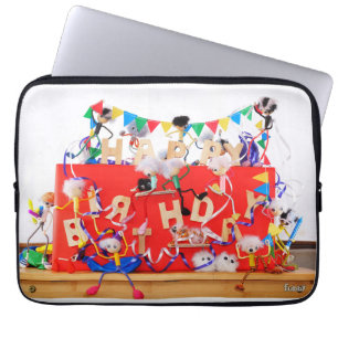 Fubby's die feest vieren voor verjaardag. laptop sleeve