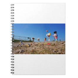 Fubby's die korfballen, winnen of verliezen. notitieboek