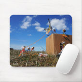 Fubby's die op het punt staan te gaan vliegen. muismat (Met muis)