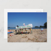 Fubby's die op het strand een pizza stelen. briefkaart (Voorkant / Achterkant)