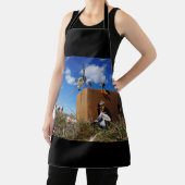 Fubby's die spelen met veren en vliegen. schort (Insitu)