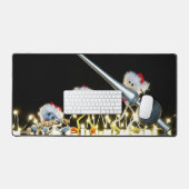 Fubby's in Kerstsfeer met Kerstdecoratie. Bureaumat (Keyboard & Muis)