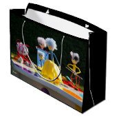 Fubby's met Tulpen jurk bij atelier. Groot Cadeauzakje (Achterkant Gekanteld)