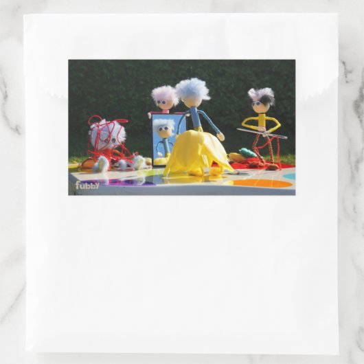 Fubby's met Tulpen jurk bij atelier. Rechthoekige Sticker (Tas)