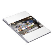 Fubby's op giek in 'Manhatten' poster. Notitieboek (Rechterzijde)