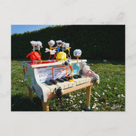 Fubby's op piano die muziek maken en dansen. briefkaart