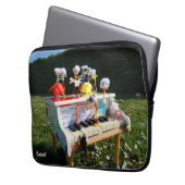 Fubby's op piano die muziek maken en dansen. laptop sleeve (Voorkant Links)