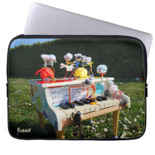 Fubby's op piano die muziek maken en dansen. laptop sleeve