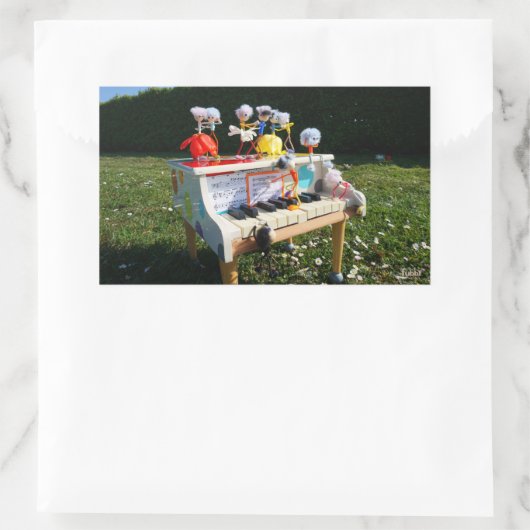 Fubby's op piano die muziek maken en dansen. rechthoekige sticker (Tas)