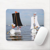 Fubby's op zee tegen plastic vervuiling. muismat (Met muis)