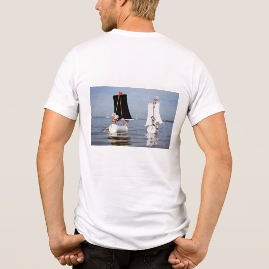 Fubby's op zee tegen plastic vervuiling. Tri-Blend shirt (Achterkant)