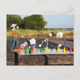 Fubby's spelen 'mens erger je niet !'. briefkaart