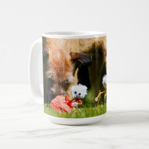 Fubby's stier scene spelend met een Hond. Koffiemok