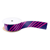 Fuchsia and navy blue vijf strepen patroon satijnen lint (Spoel)