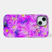 Fuchsia Bloemen Op Blauwe iPhone 15 Case (Achterkant horizontaal)