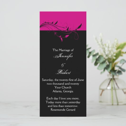 Fuchsia en zwart bloemenfiligraan huwelijksprogram programmakaart (Staand voorkant)