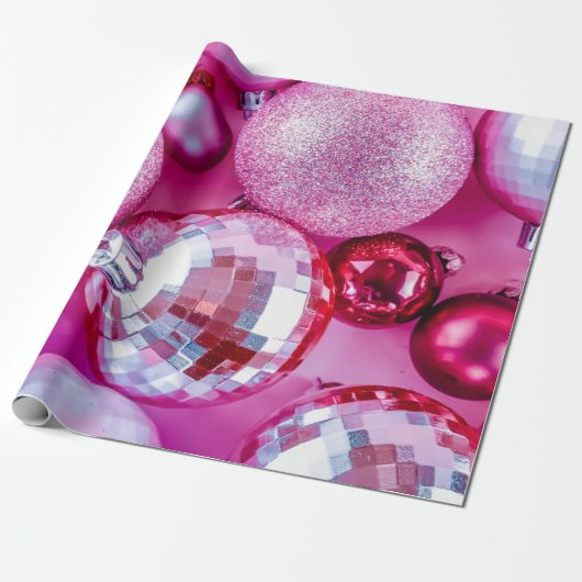 Fuchsia Fantasy Assorted Christmas Ornaments Cadeaupapier (Uitgerold)