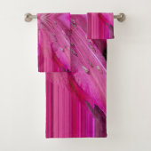 Fuchsia fantasy bad handdoek (Insitu)