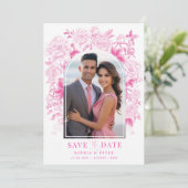 Fuchsia Floral Chinoiserie Bruiloft Save the Date Kaart (Staand voorkant)