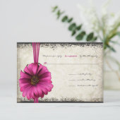 Fuchsia Gerber Daisy Wedding RSVP Kaartje (Staand voorkant)