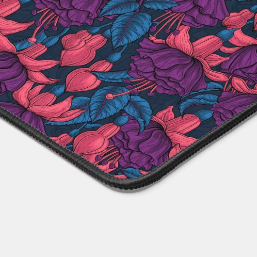 Fuchsia in blauw en paars bureaumat (Hoek)