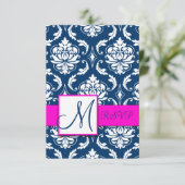 Fuchsia Navy Blue Damask Monogram RSVP-kaart RSVP Kaartje (Staand voorkant)