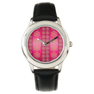 Fuchsia Oriental Mandala Pattern Horloge