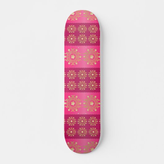 Fuchsia Oriental Mandala Pattern Skateboard (Voorkant)
