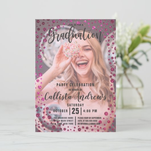 Fuchsia Pink Glitter Confetti Photo Afstuderen Kaart (Staand voorkant)