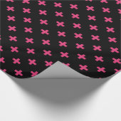 Fuchsia polka kruist zwart cadeaupapier (Hoek)