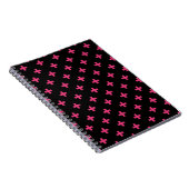Fuchsia polka kruist zwart notitieboek (Rechterzijde)