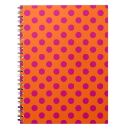 Fuchsia polka-punten op sinaasappel notitieboek