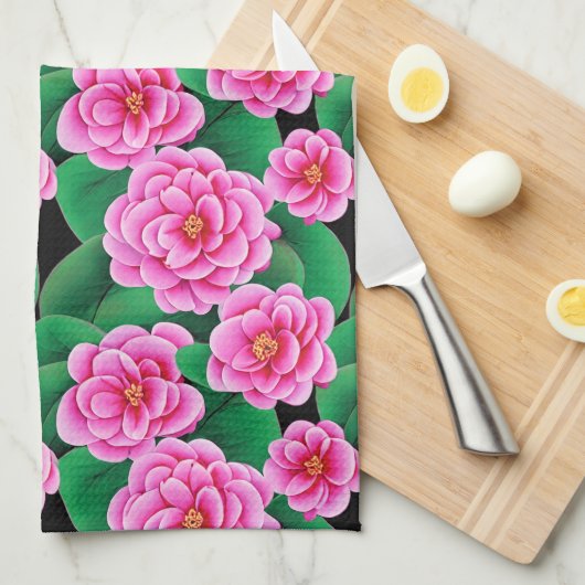 Fuchsia Roze Camellias en Jade Groene bladeren Theedoek (Quarter Fold)