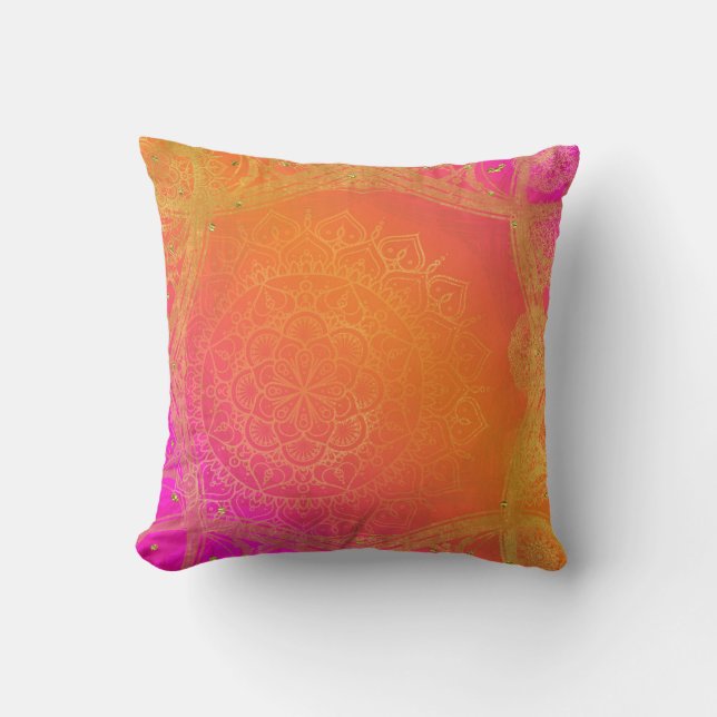 Fuchsia Roze Oranje & Goud Indiase Mandala Glam Kussen (Voorkant)