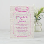 Fuchsia Rustic Burlap Mason Jar Wedding Invitation Kaart (Staand voorkant)
