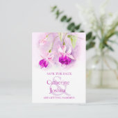 Fuchsia schilderde paarse bloem op de datumkaart aankondigingskaart (Staand voorkant)