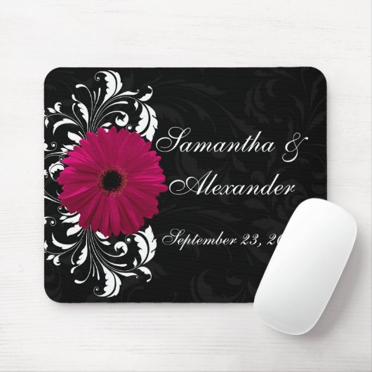 Fuchsia Scroll Gerbera Daisy w/Black en White Muismat (Met muis)