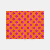 Fuchsia stippen op oranje fleece deken (Voorkant (Horizontaal))