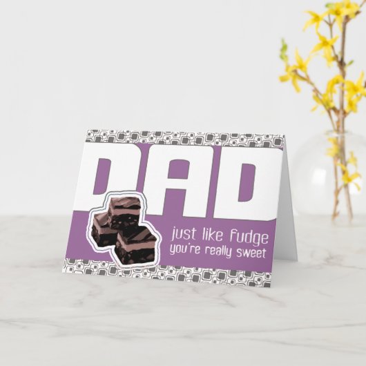 Fudging Vaderdag of papa's Verjaardag paarse kaart (Gele Bloem)