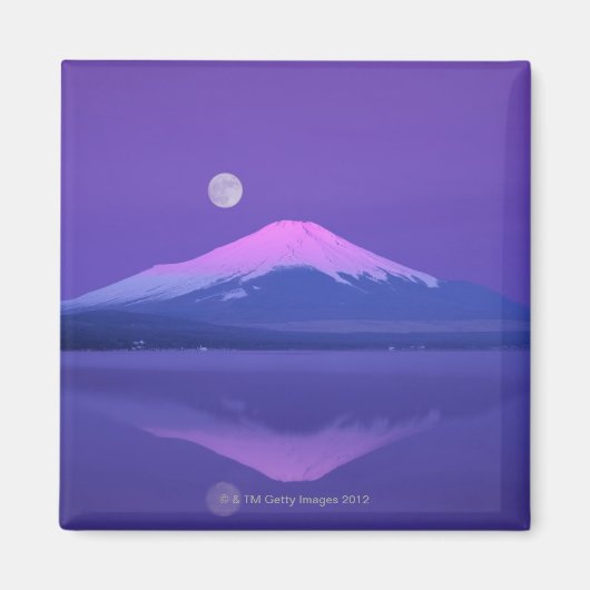 Fuji Below Moon Magneet (Voorkant)
