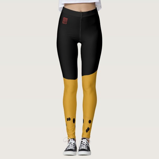 Fujigoshinkamonkurokirasya-Jinbaori Leggings (Voorkant)
