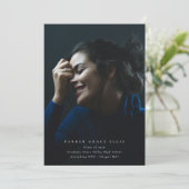 Full Bleed Elegant Photo Graduation Announcement Aankondiging (Staand voorkant)